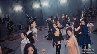 时尚现场爆料视频,潮流盛宴幕后花絮大曝光  第1张